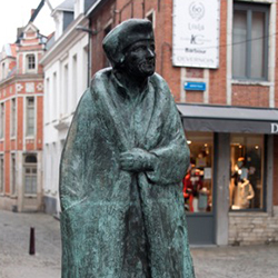 Beeld Erasmus Mechelsestraat